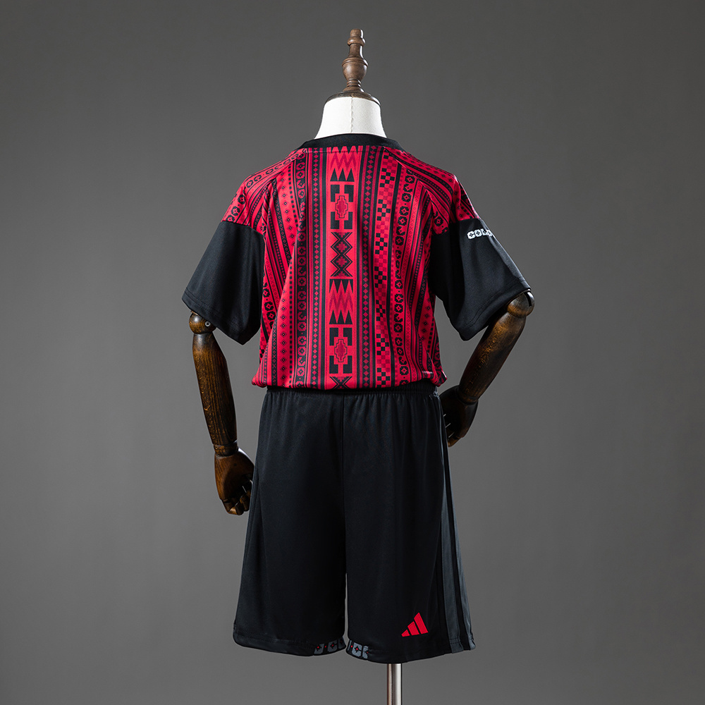 26/27 Colo Colo Pre-Match Kids Kit Size 16-28