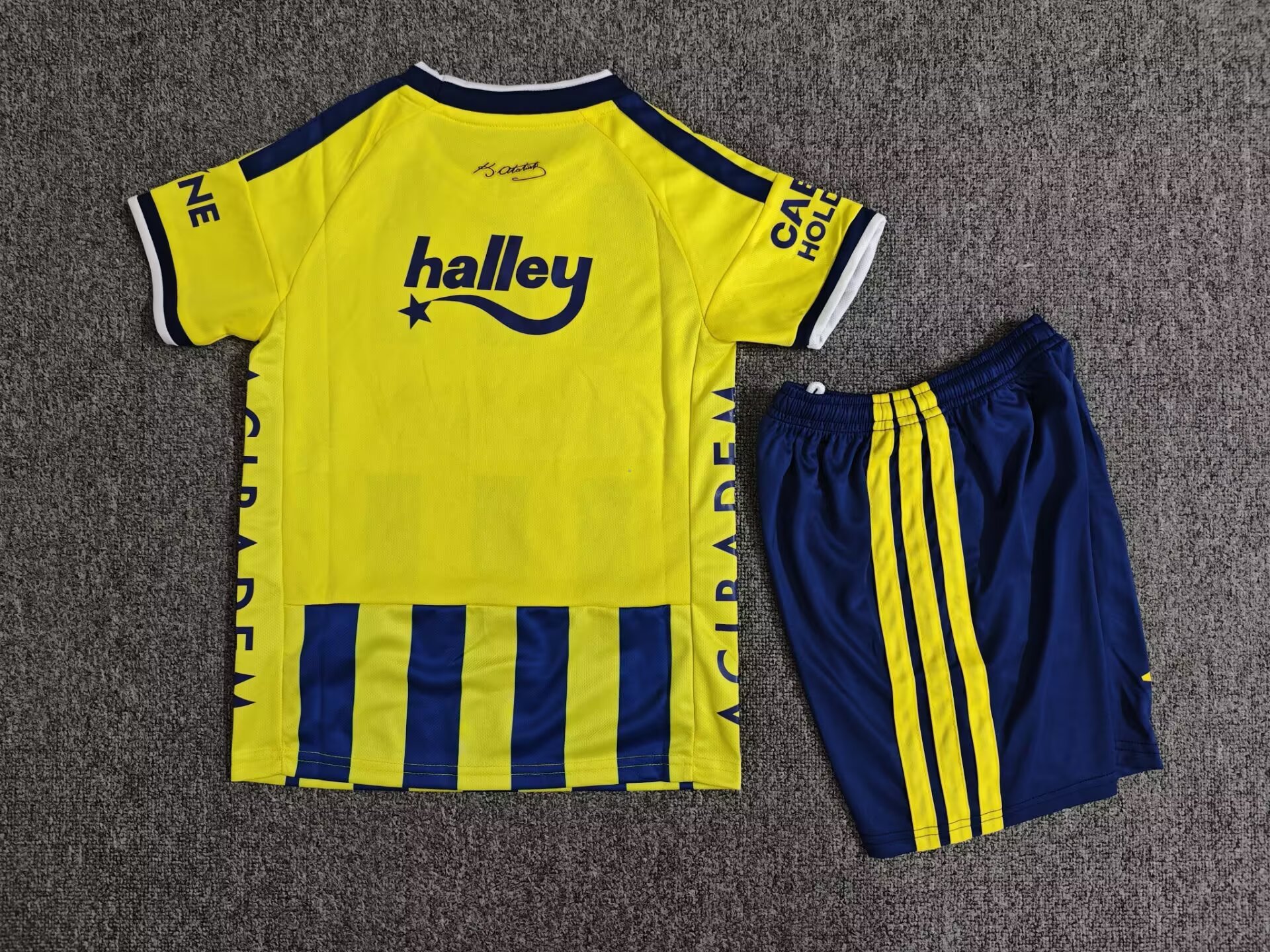 2026-27 kids Fenerbahçe home Jersey  16-28