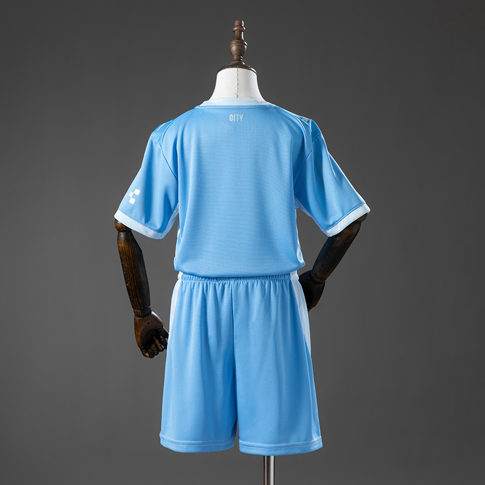 26/27 Manchester City Home Kids Kit Size 16-28