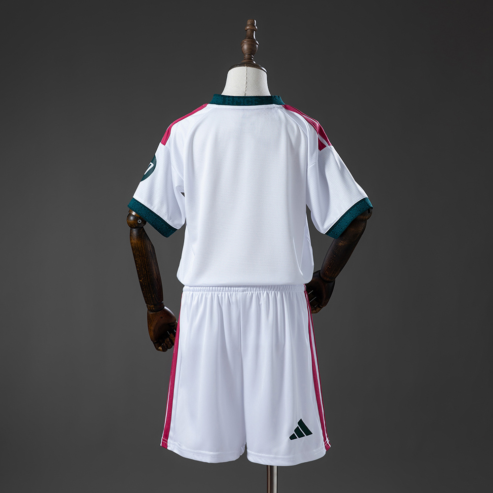 26/27 Real Madrid Home Kids Kit Size 16-28