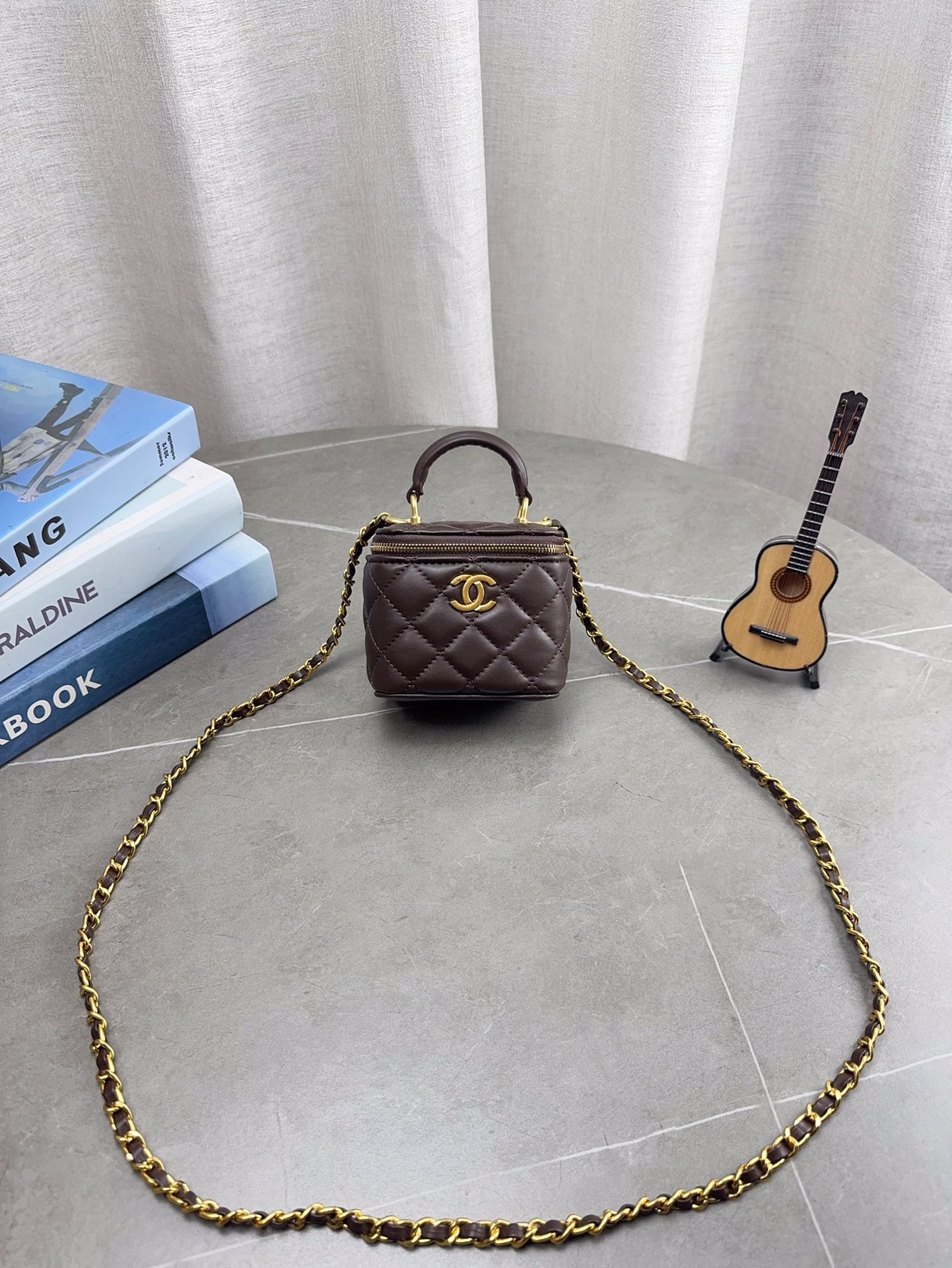 CHANEL 25B Handbag