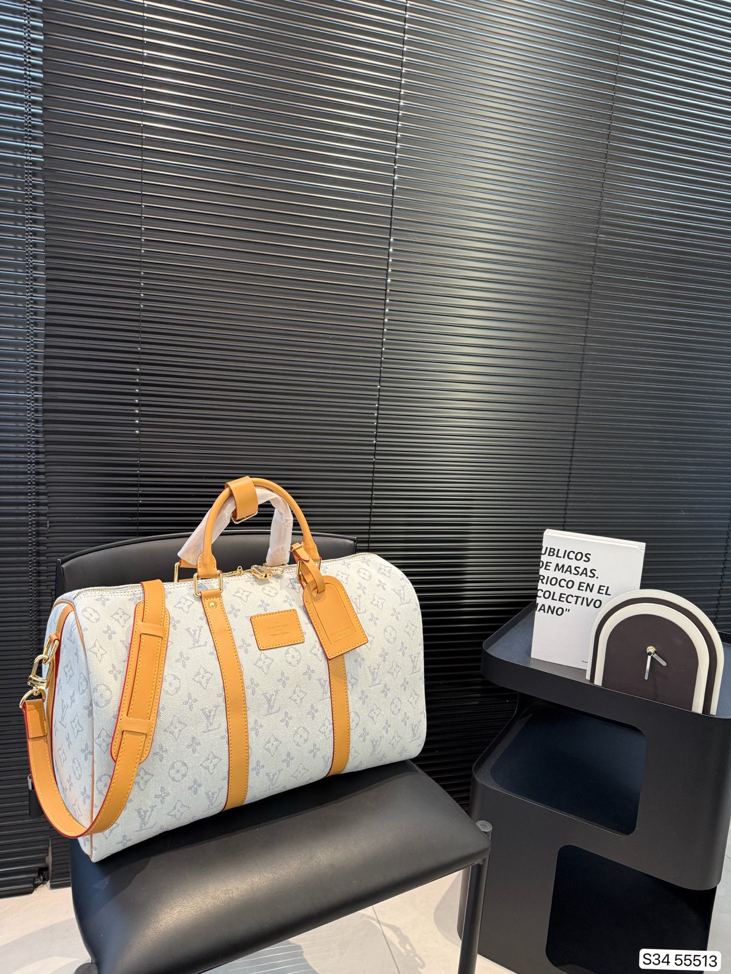 LvV travel bag