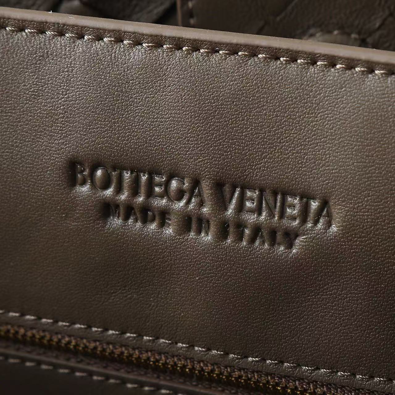 BV Andiamo TOP Quality Tote Bag