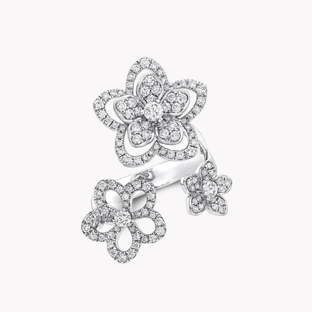 Graff Wild Flower Trio Diamond Ring