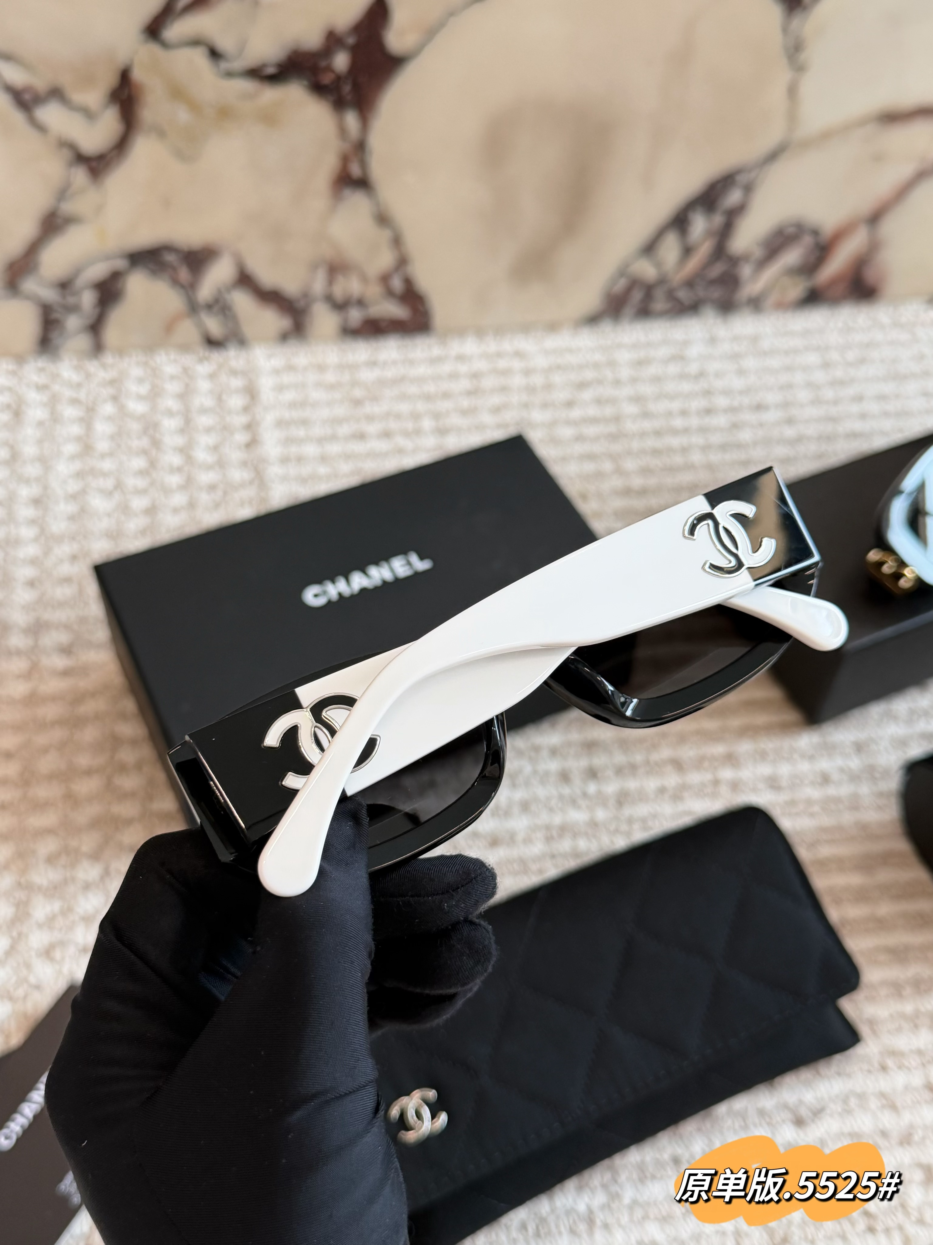 CHANEL sunglasses