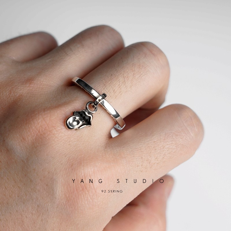 ROLLING STONES TONGUE NTFL RING