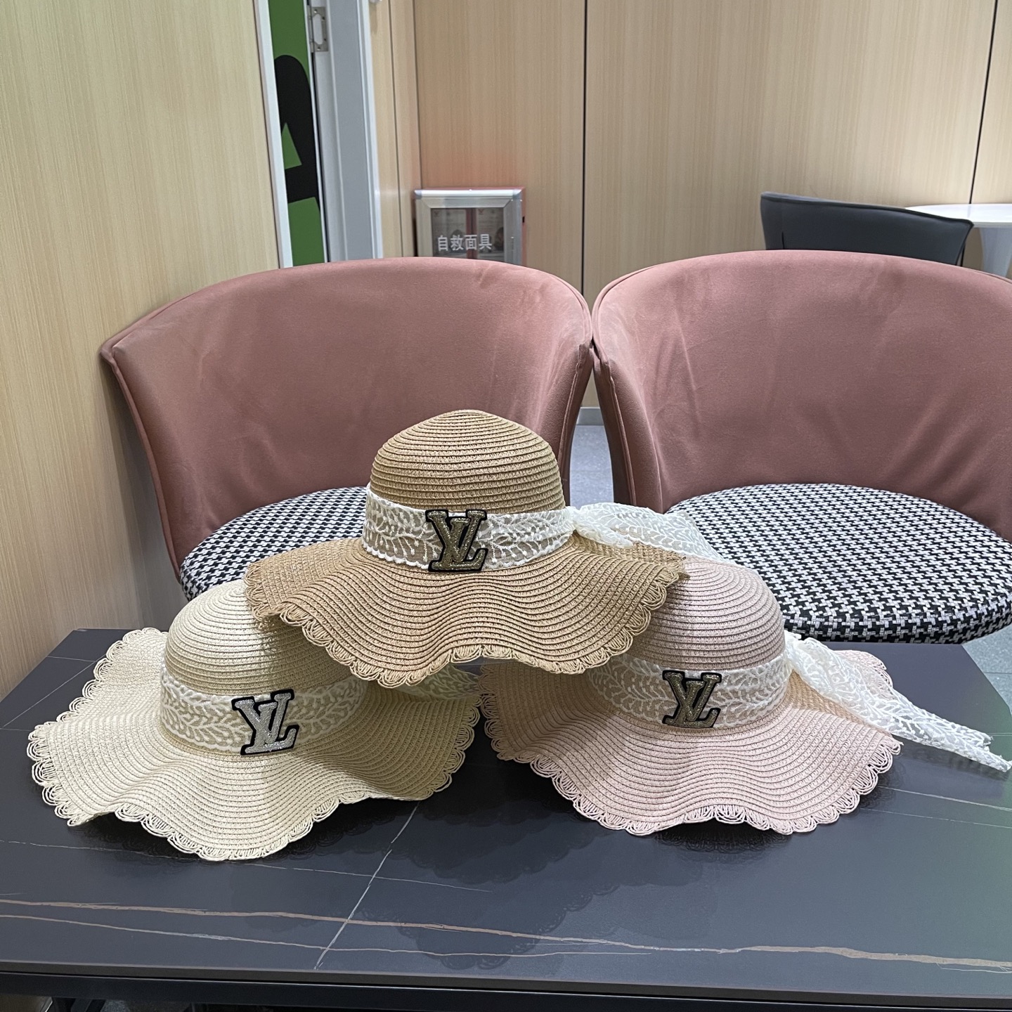LV straw hat