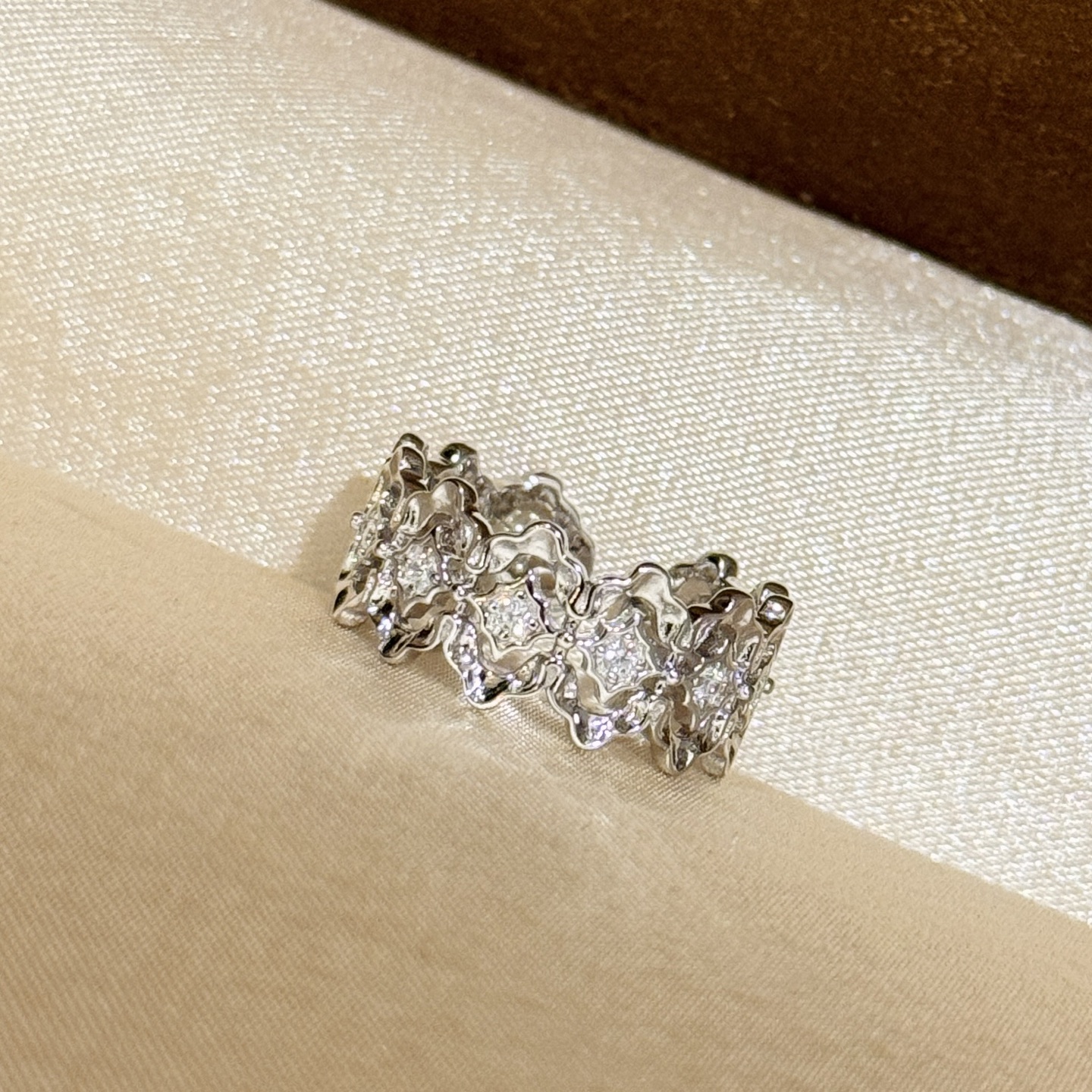 Bucherati ring