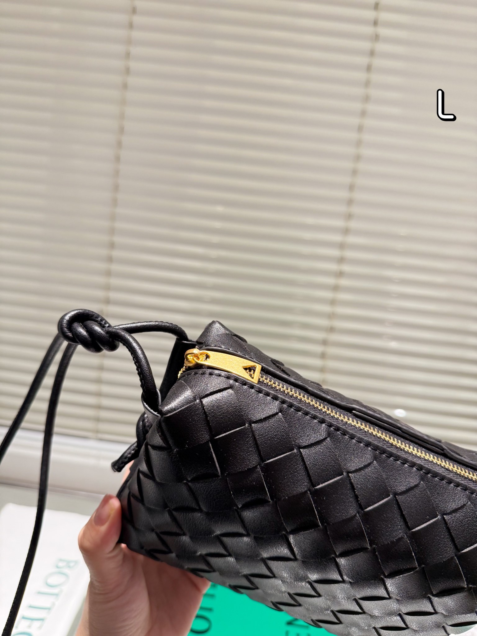 BV crossbody shoulder bag