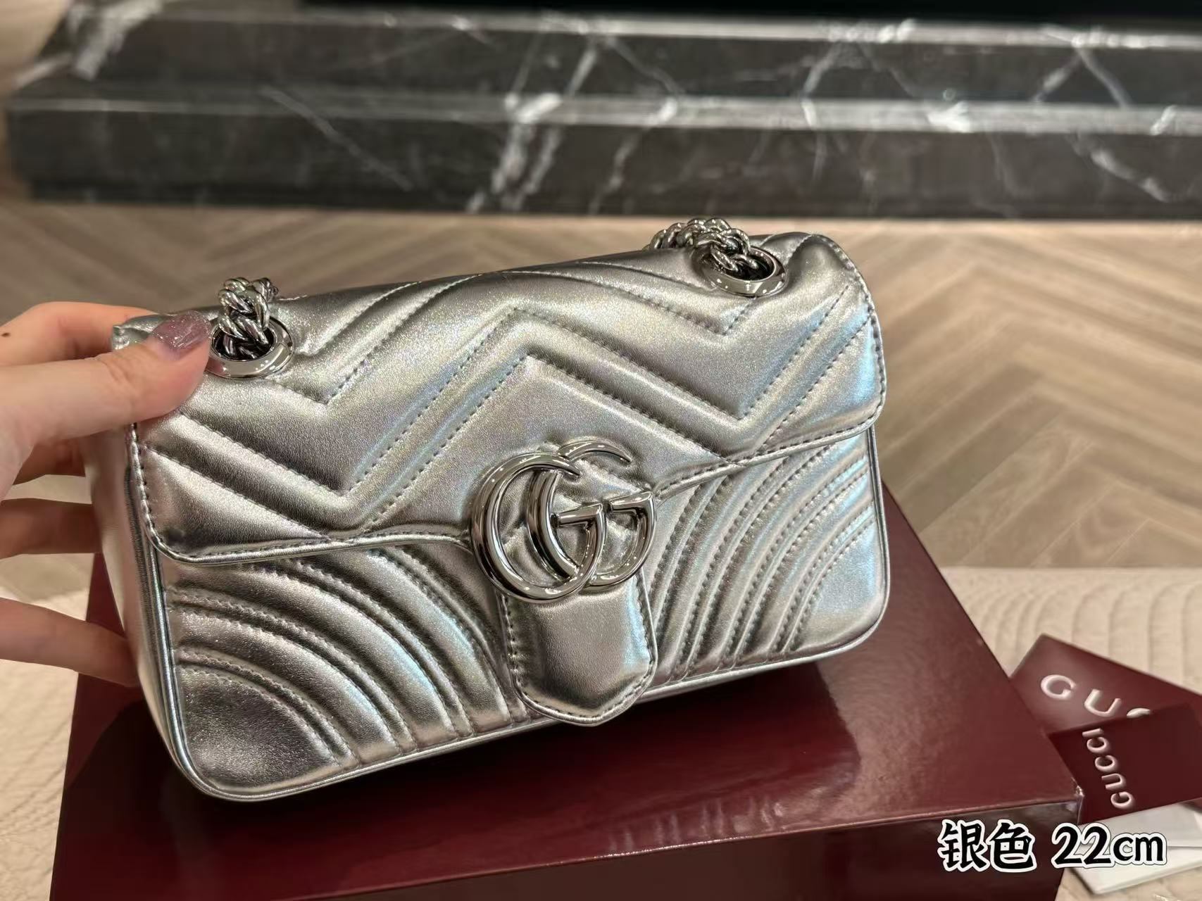 Gucci GGmarmont bag