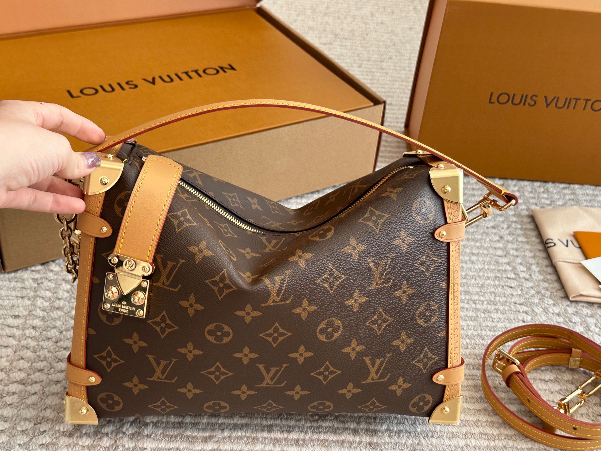 LV 25 new trunk soft case