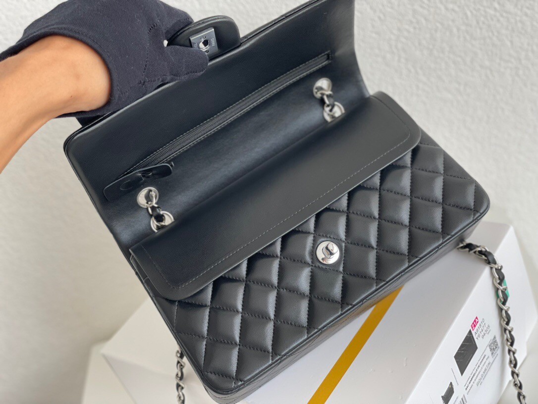 12A HIGH quality Chanel bag