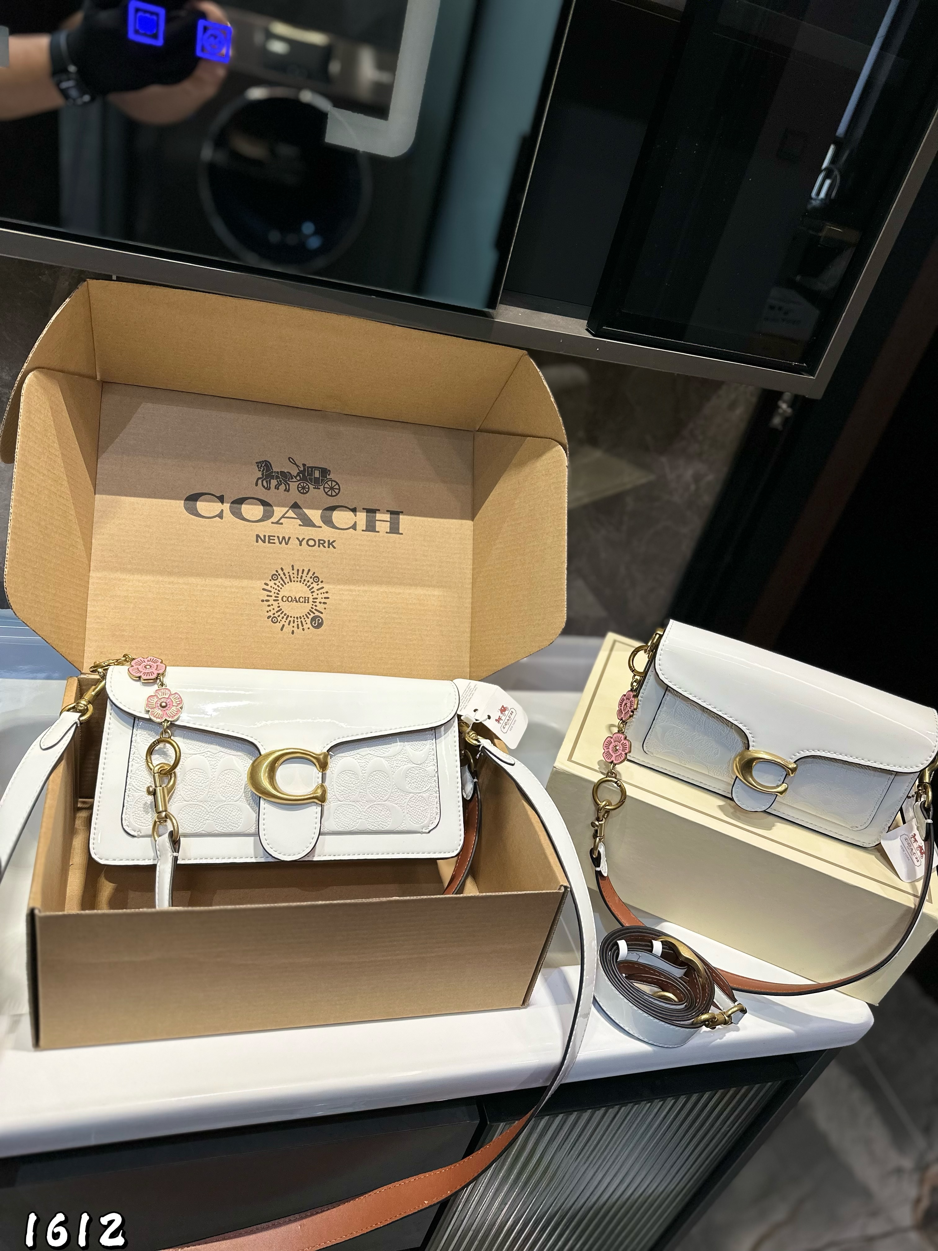 Coach-Tabby 26 bag
