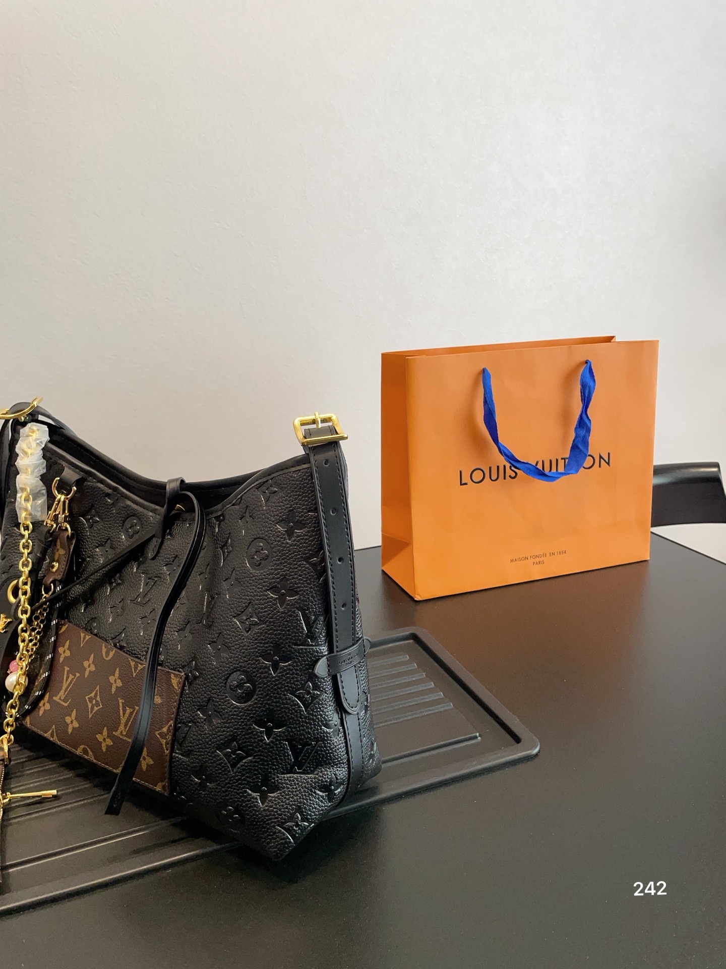 Lv Carryall commuter bag