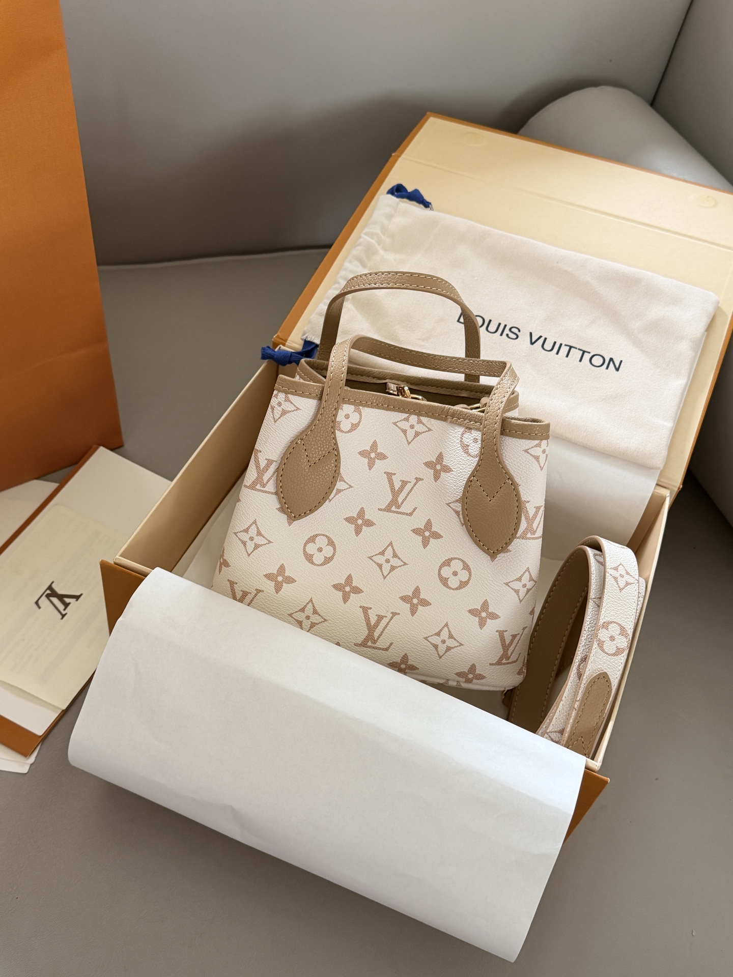 LV neverfull bb bag