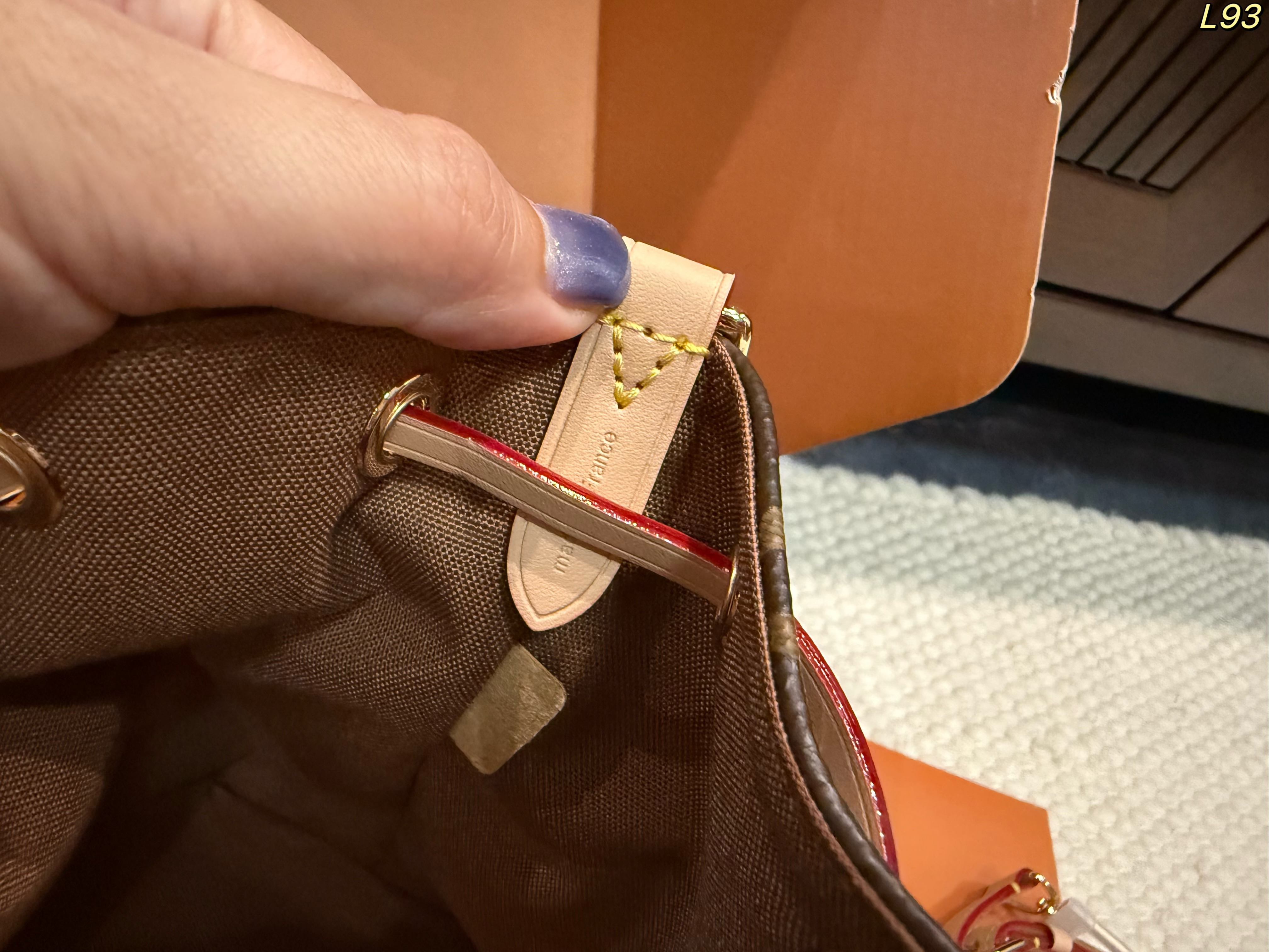LV Odyssee Chain-strap crossbody bag