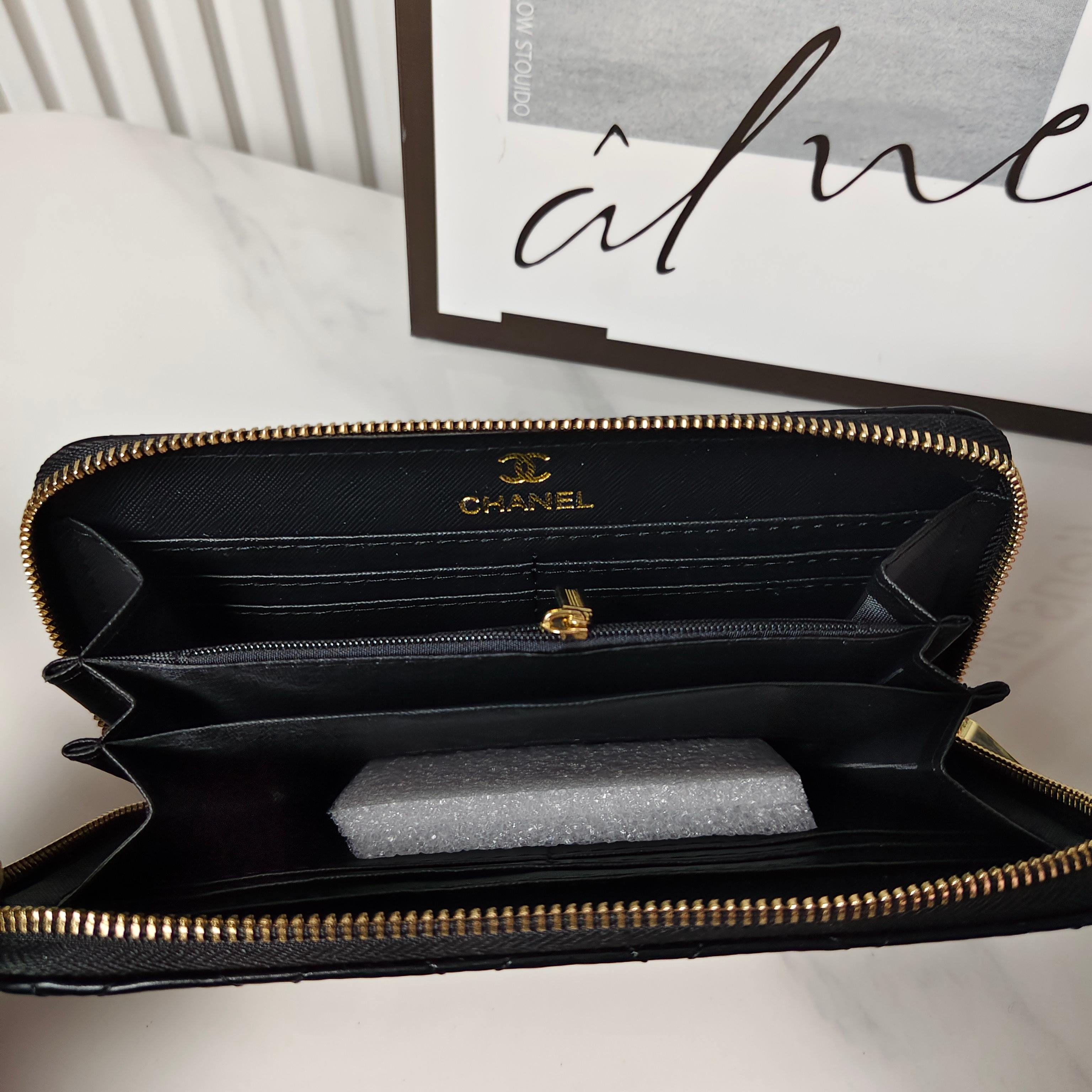 chanel wallet