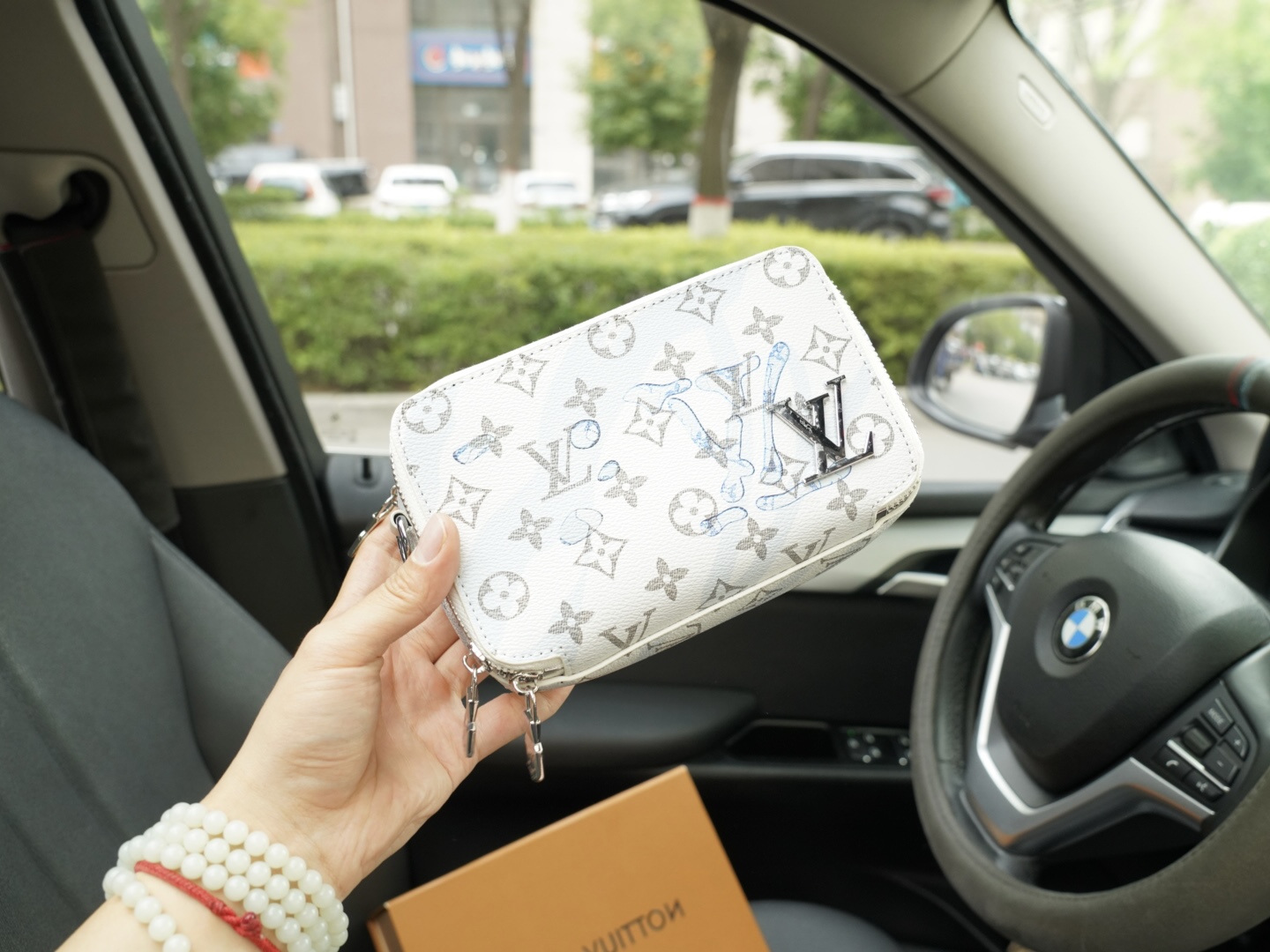 lv Crossbody shoulder bag