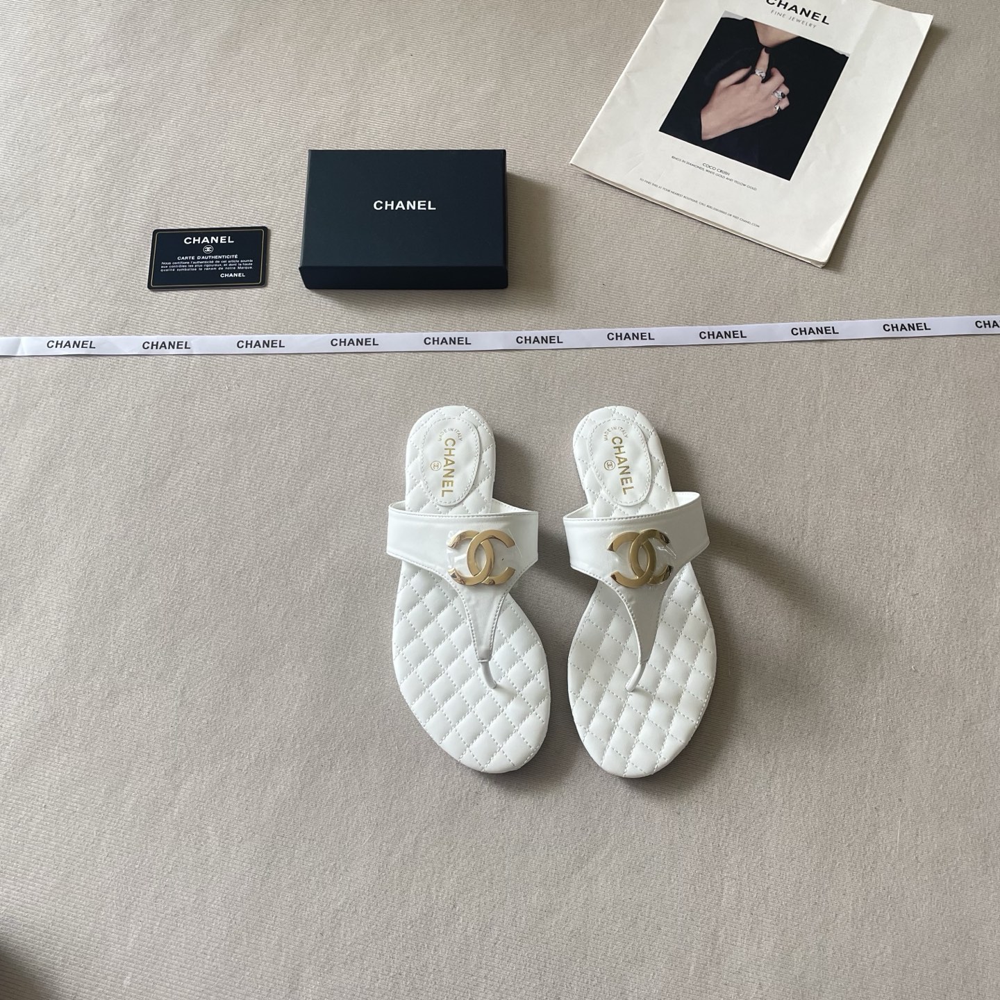 CHANEL  slippers