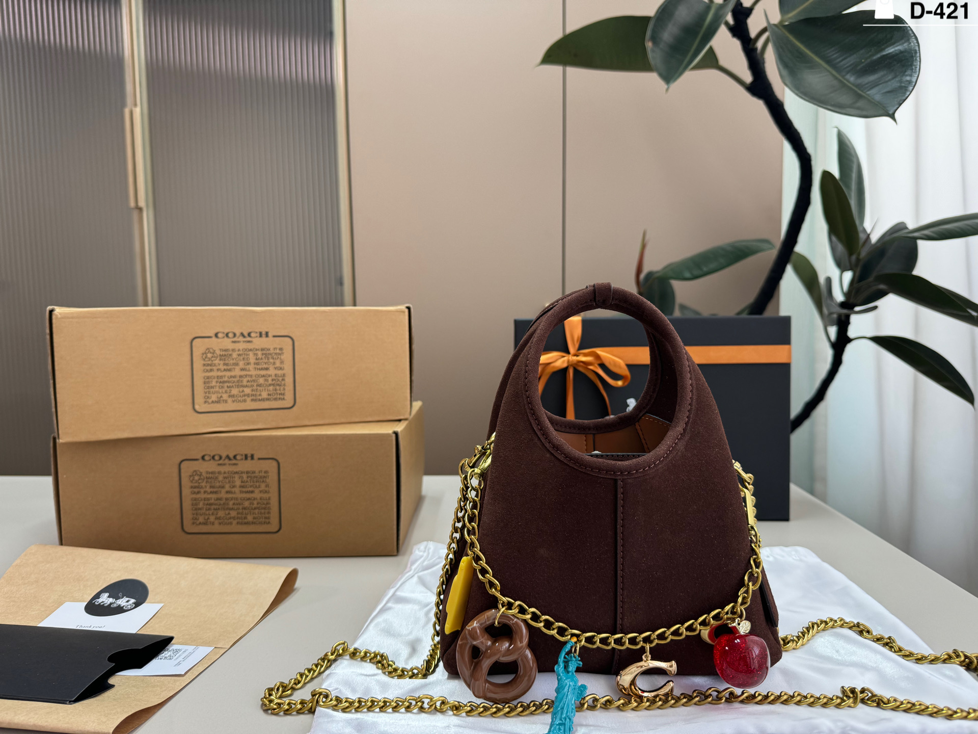 Coach Lana Small Basket Bag