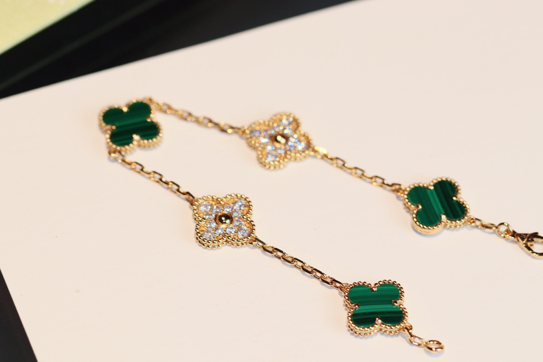 Bracelet Necklace