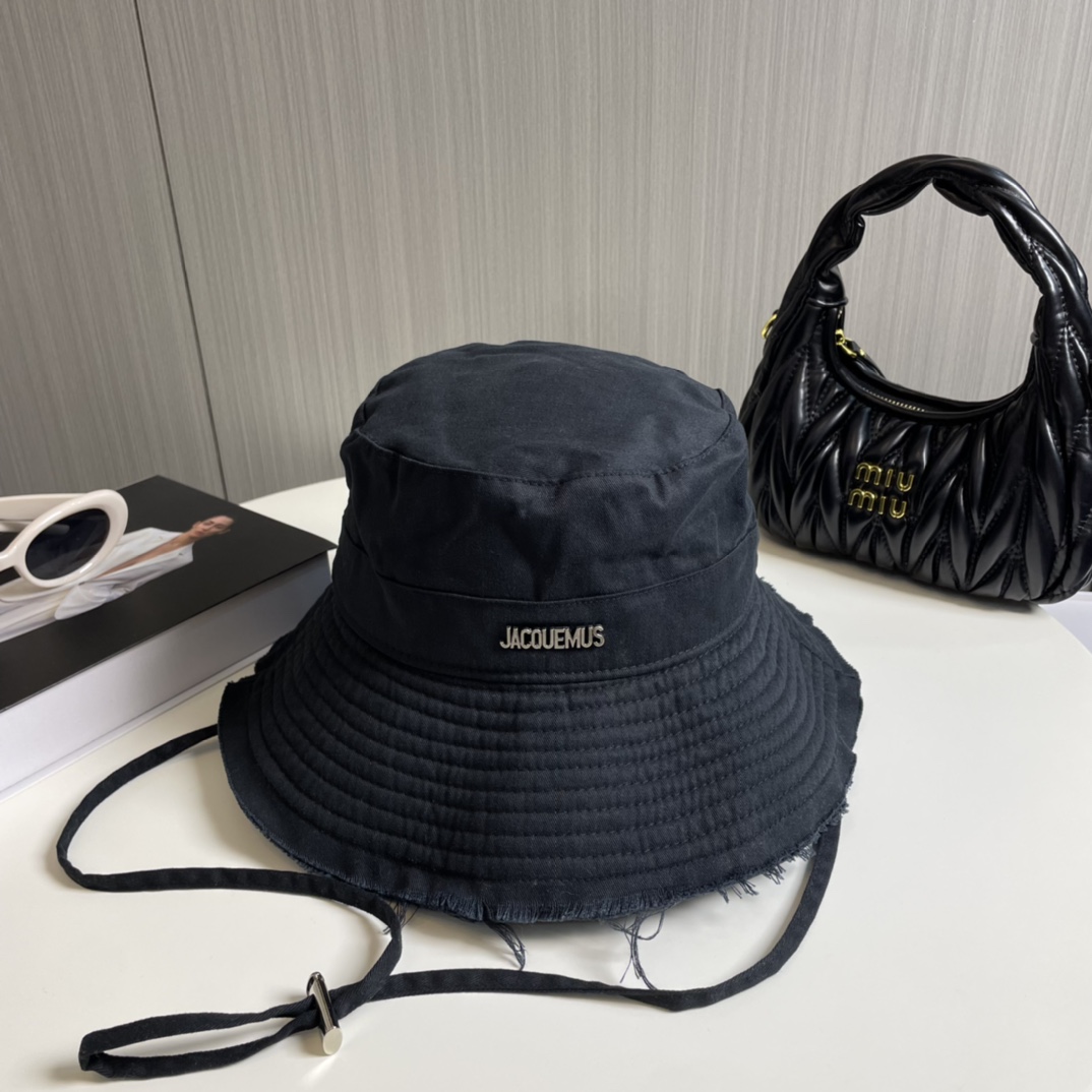 Jacquemus fisherman's hat.