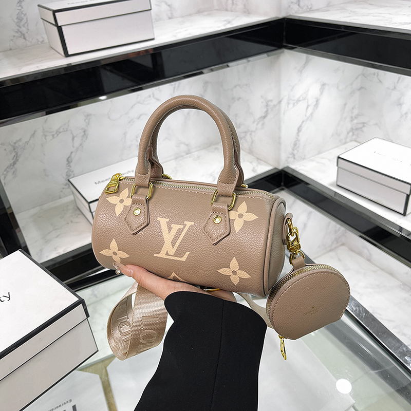 Louis Vuitton new shoulder handbag
