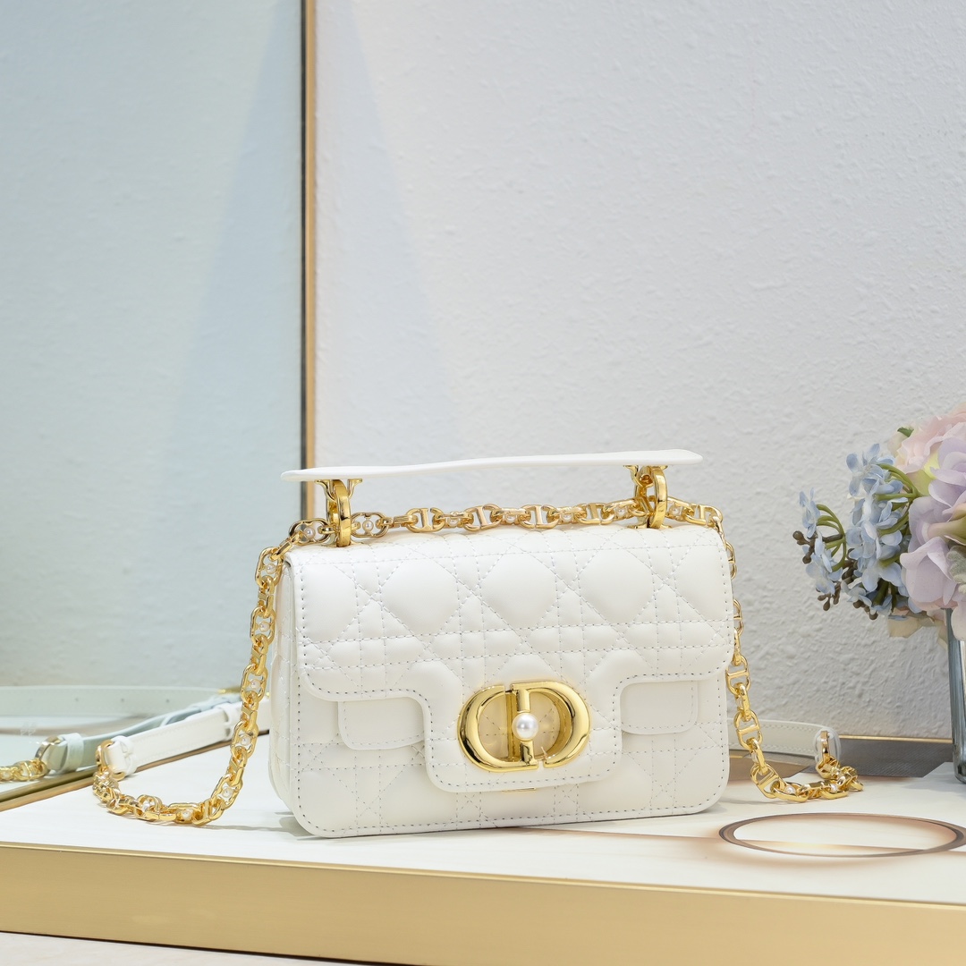 Dior jolie chain handbag