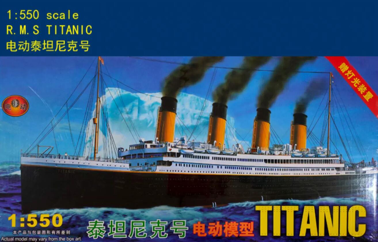Trumpeter minihobby 81301 1/550 TITANIC With Light Version Assembly Model Building Kits