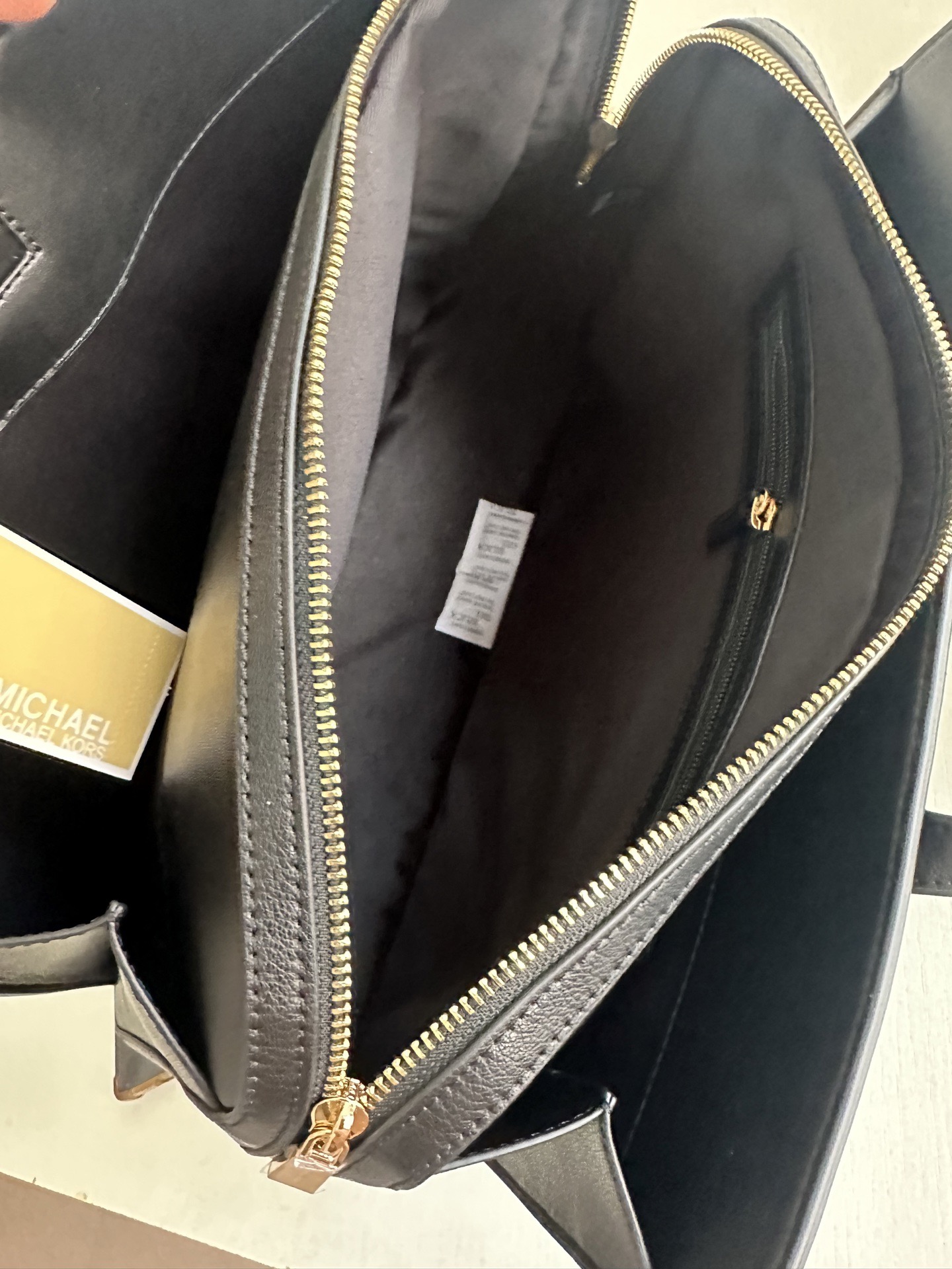 MK's new Laila series women's large handbag/shoulder bag