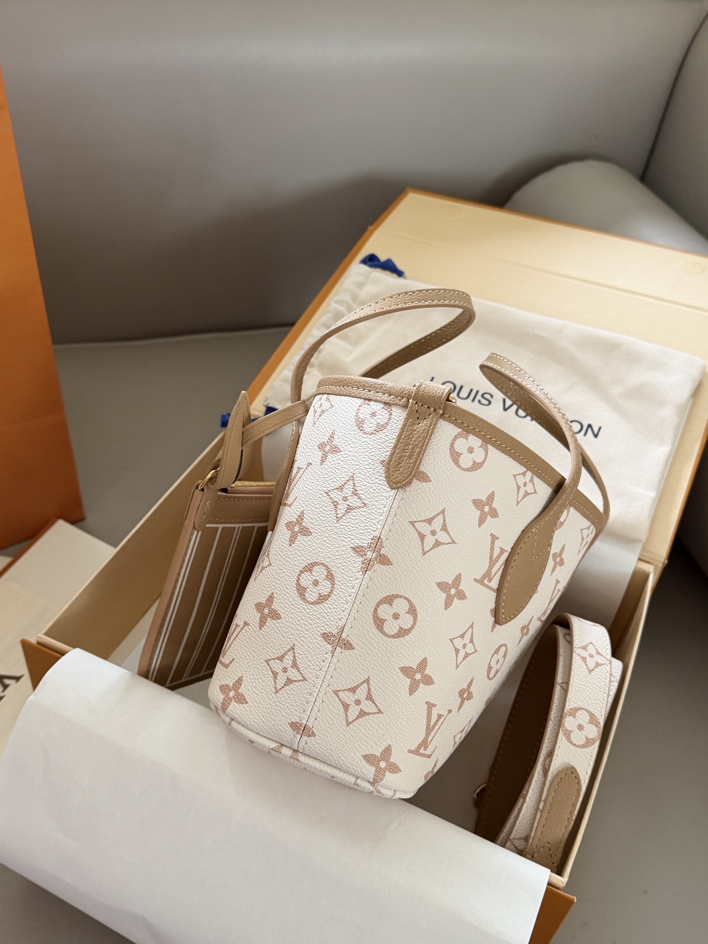 LV neverfull bb bag