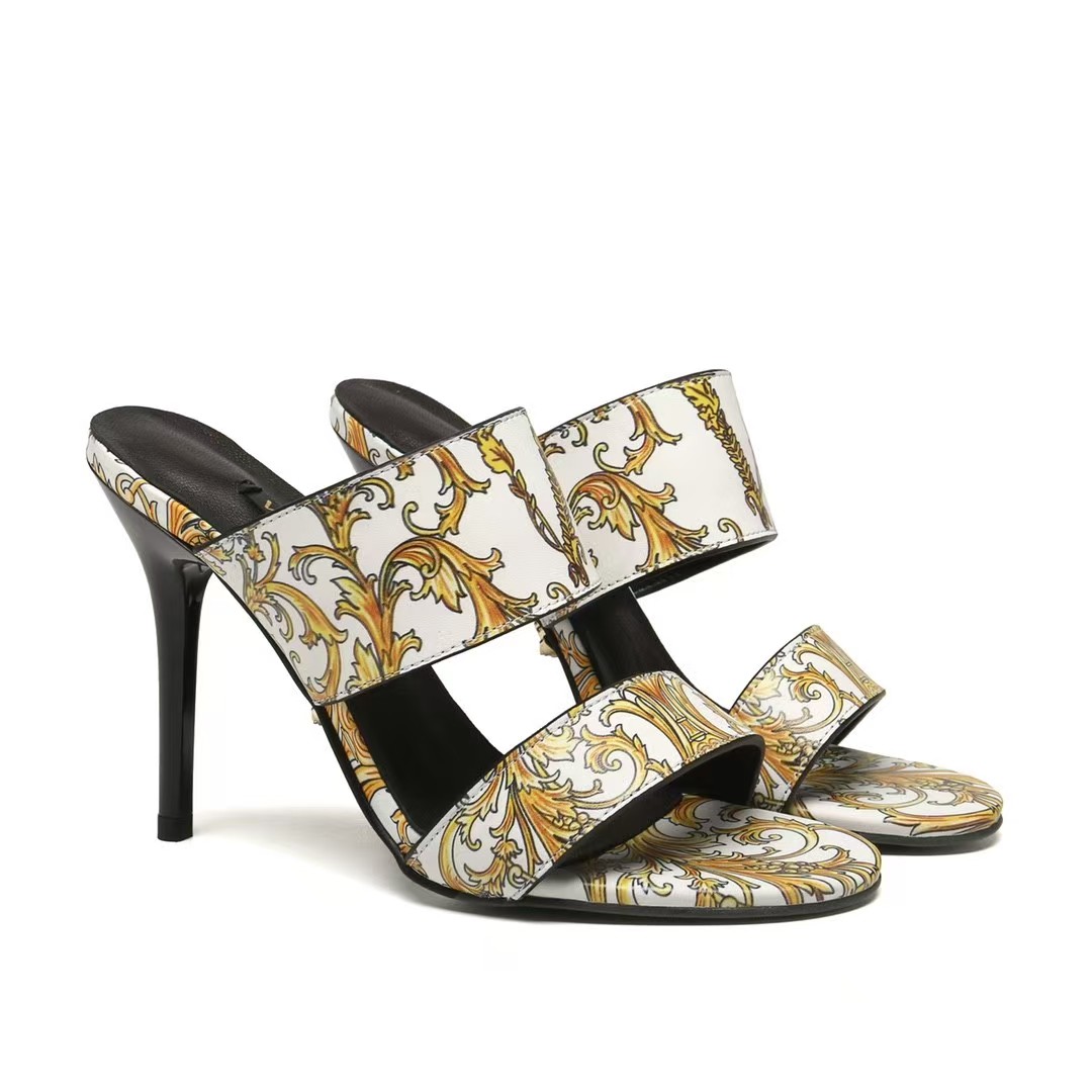 Versace High-heeled flip-flops