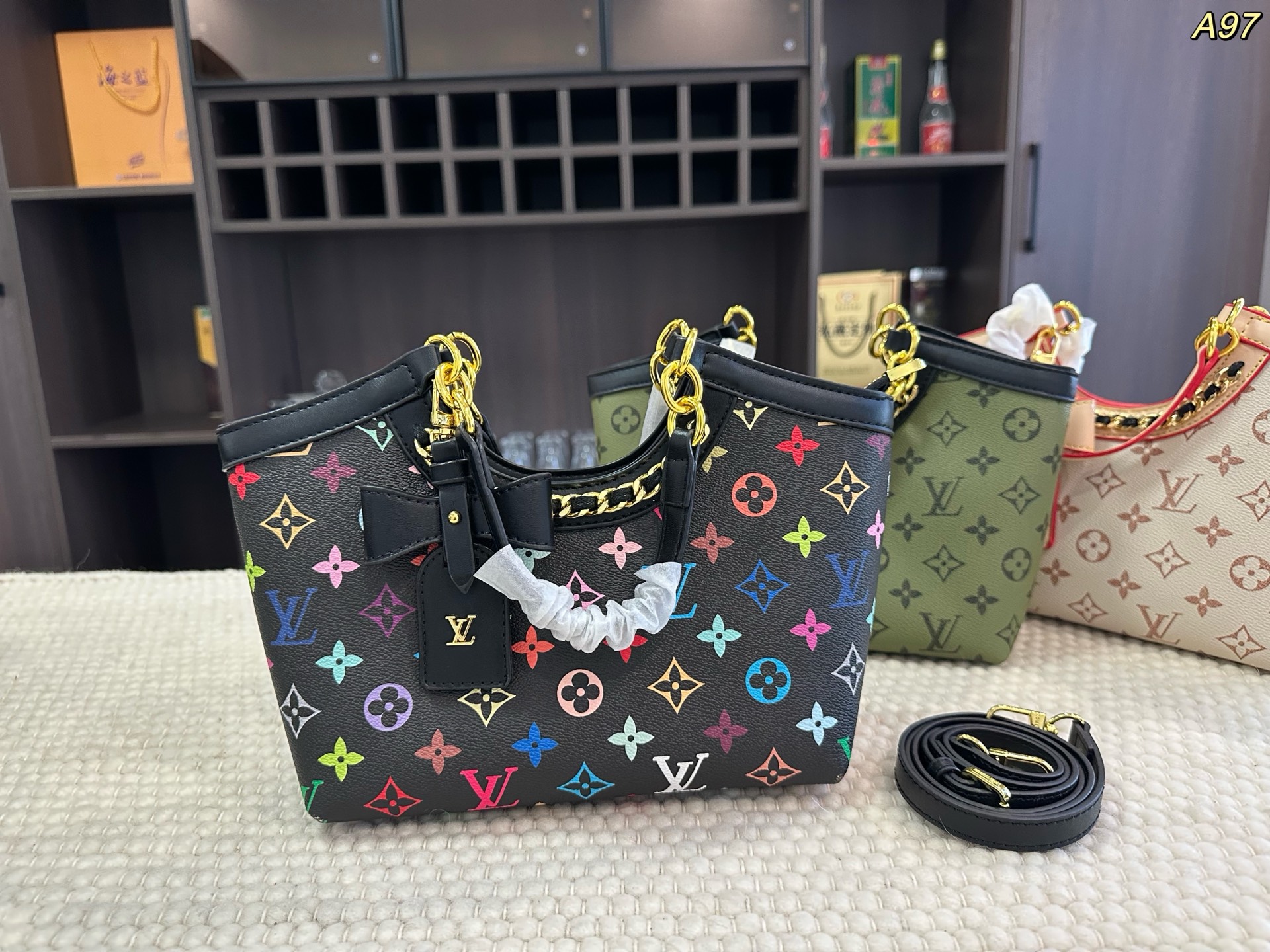 LV shopping bag