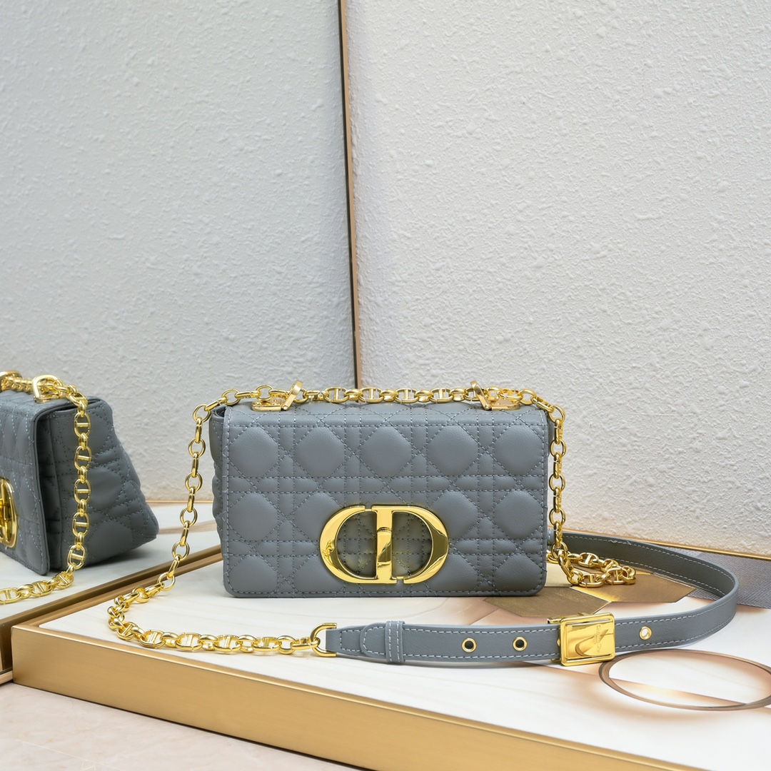 Dior Grid pattern chain crossbody shoulder bag