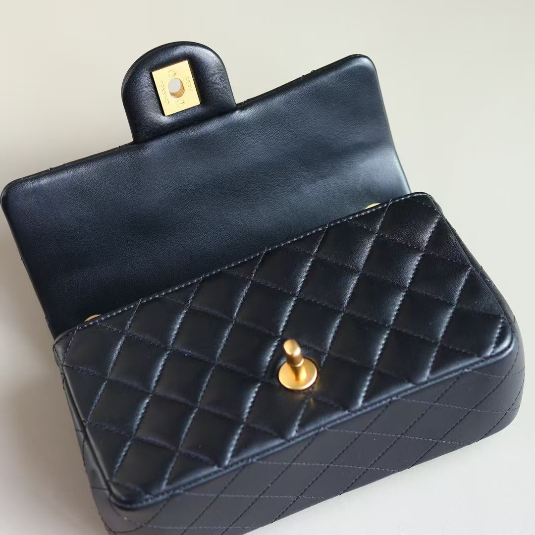 Chanel cf classic flap bag sheepskin