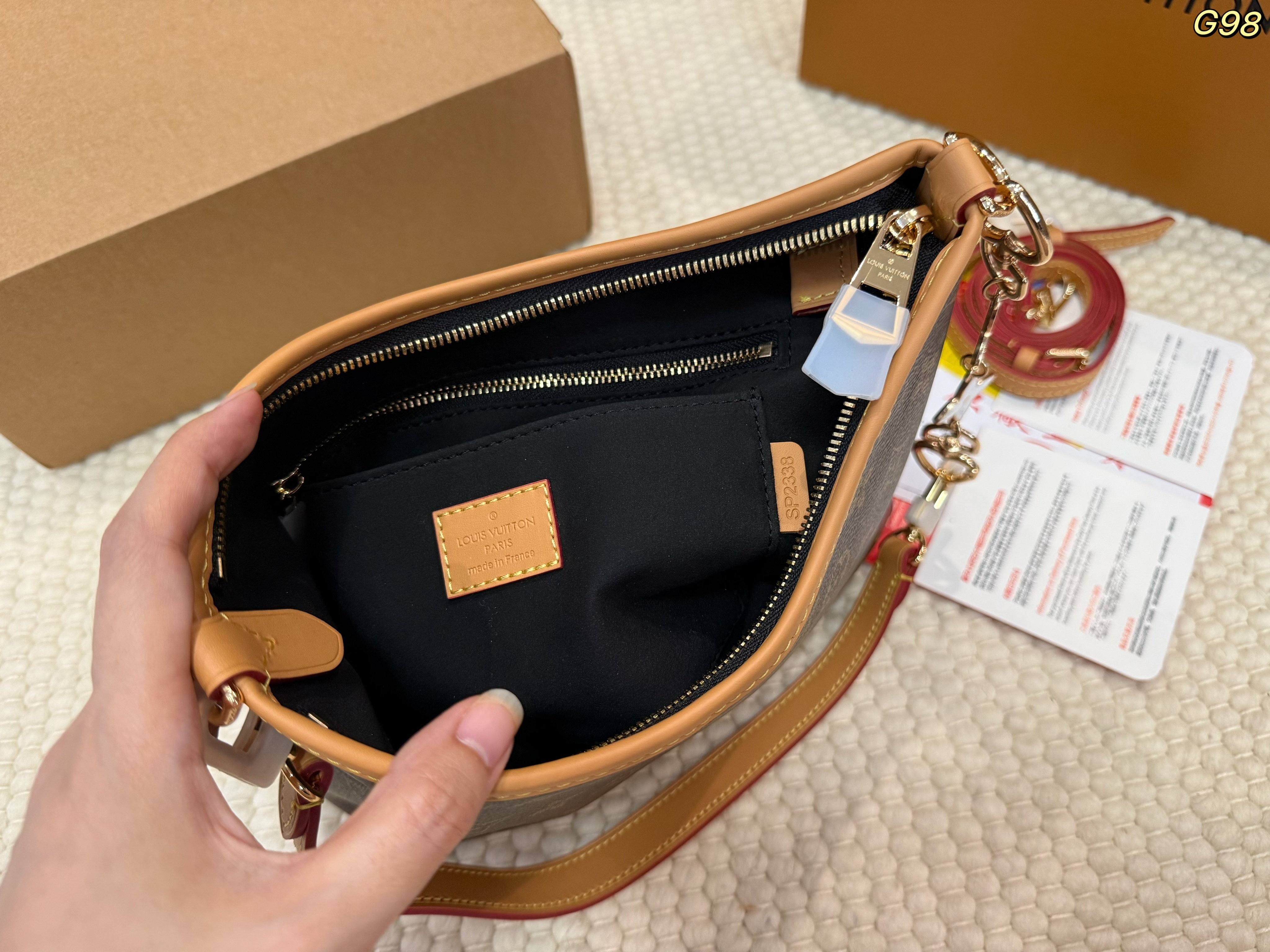 LV Carryall Shoulder Bag