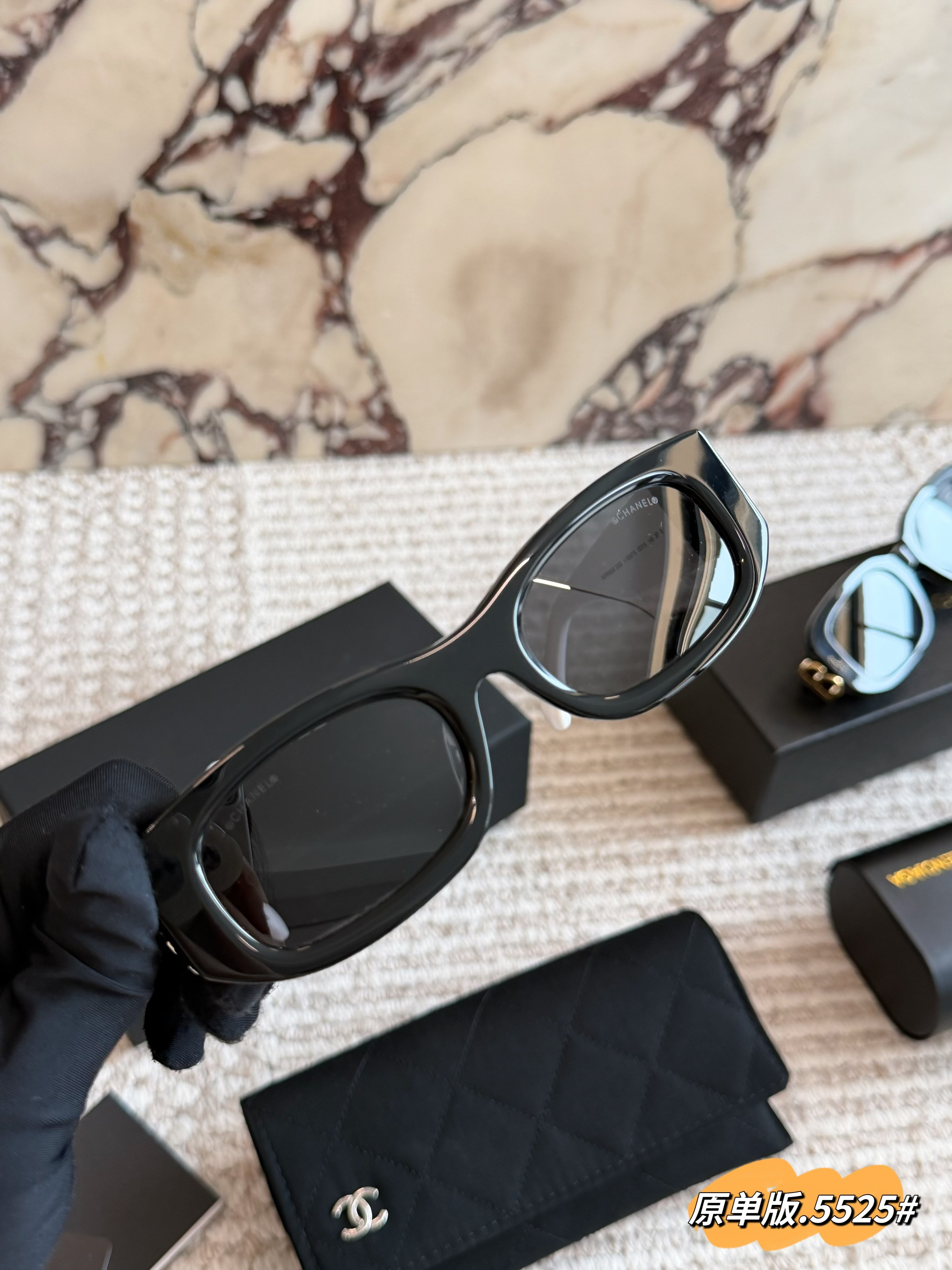 CHANEL sunglasses