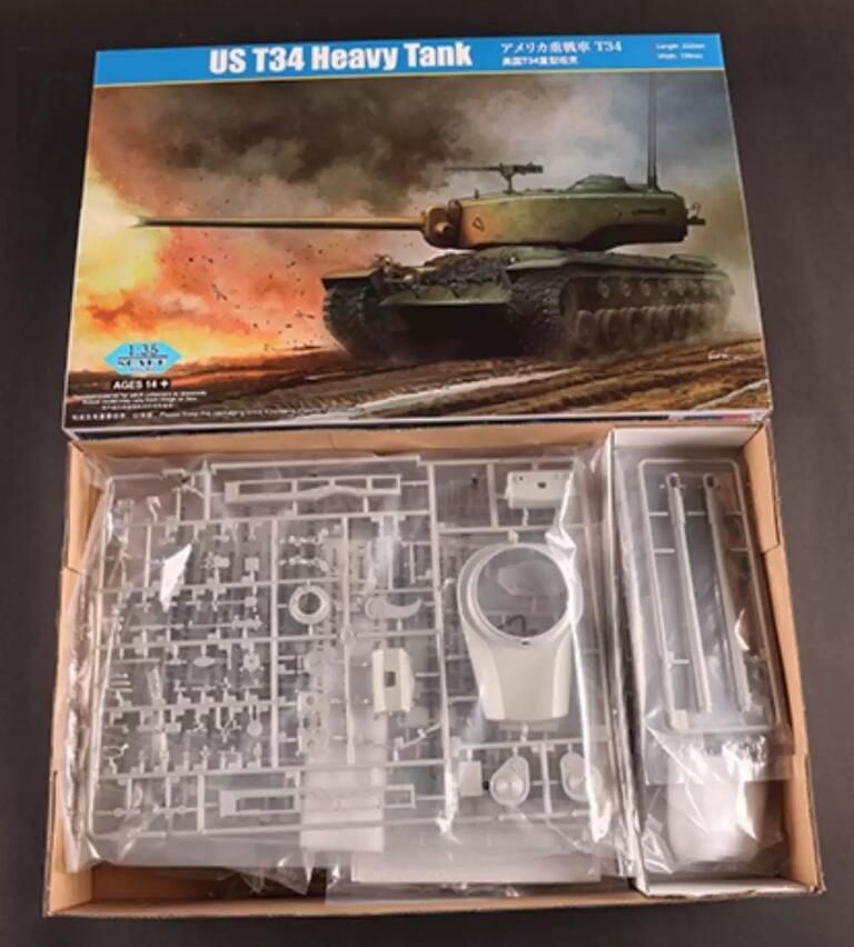 Hobby Boss 84513 1/35 Scale US T34 Heavy Tank Model Kit