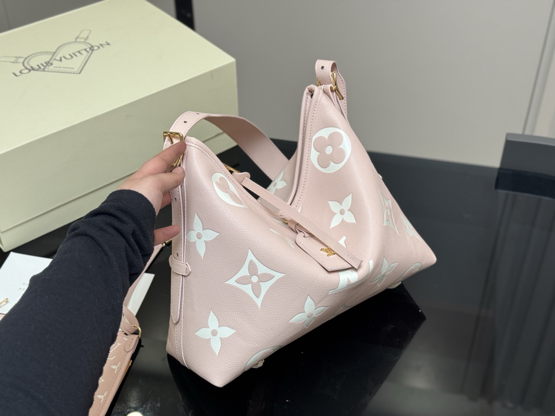 LV Carry All bag