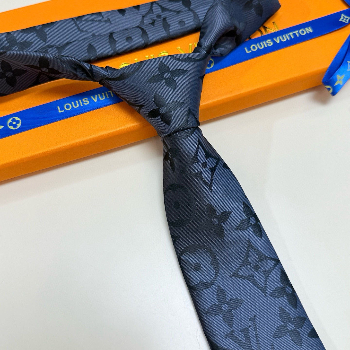 LV Men's Tie