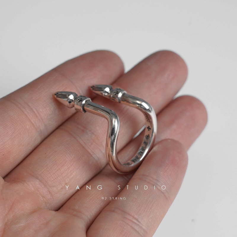 DOUBLE SPIKE RING