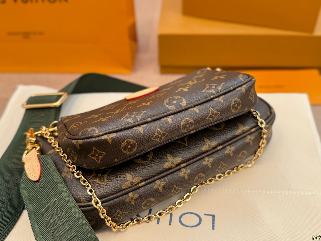 LV three-in-one mahjong bag