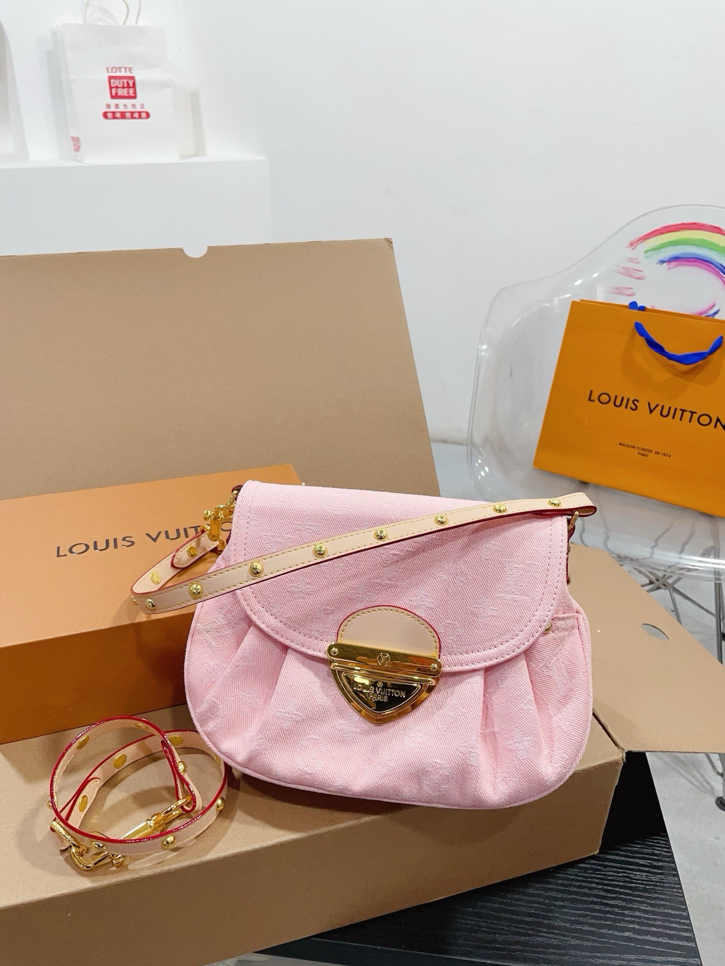 LV Sunset shoulder bag