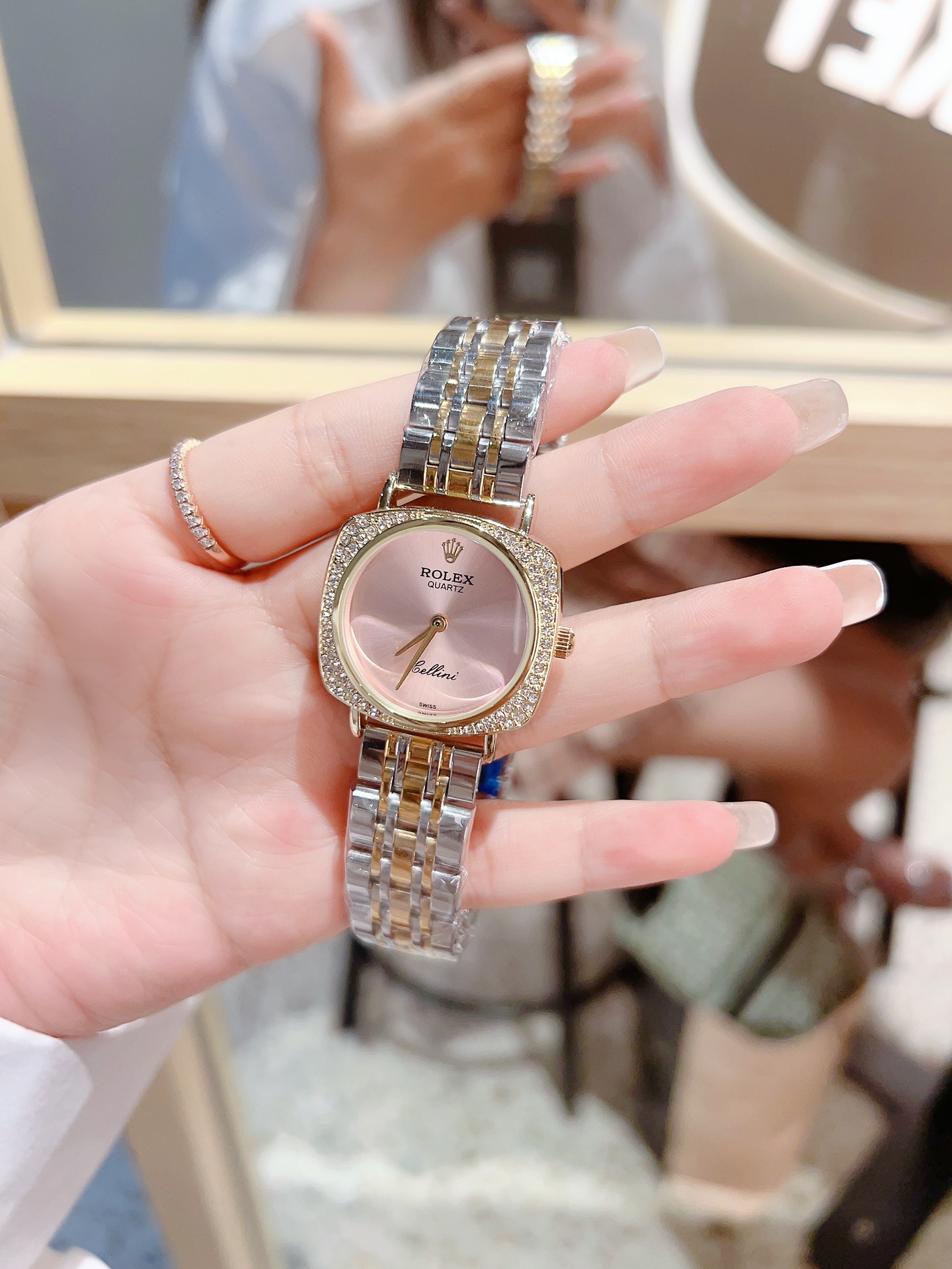 Rolex 32mm Diamond Ring Small Square Exquisite Watch