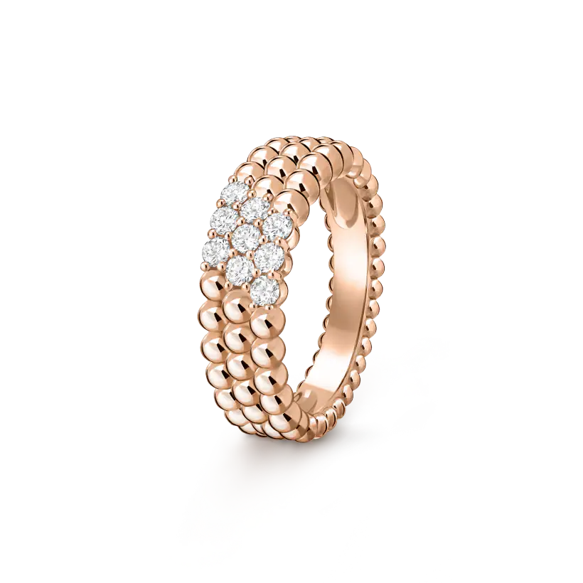 Van Cleef & Arpels Perlée diamonds ring
