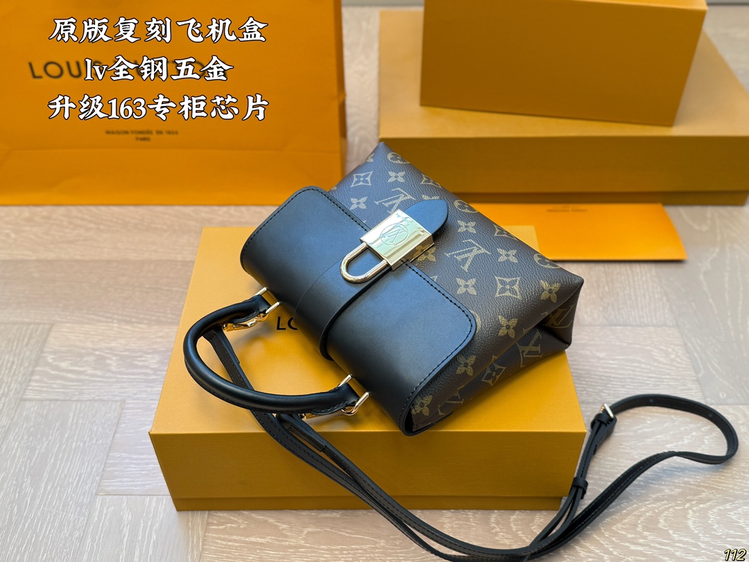 LV Locky BB handbag
