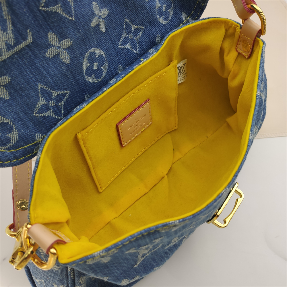 LV Cowboy Underarm Bag 26cm
