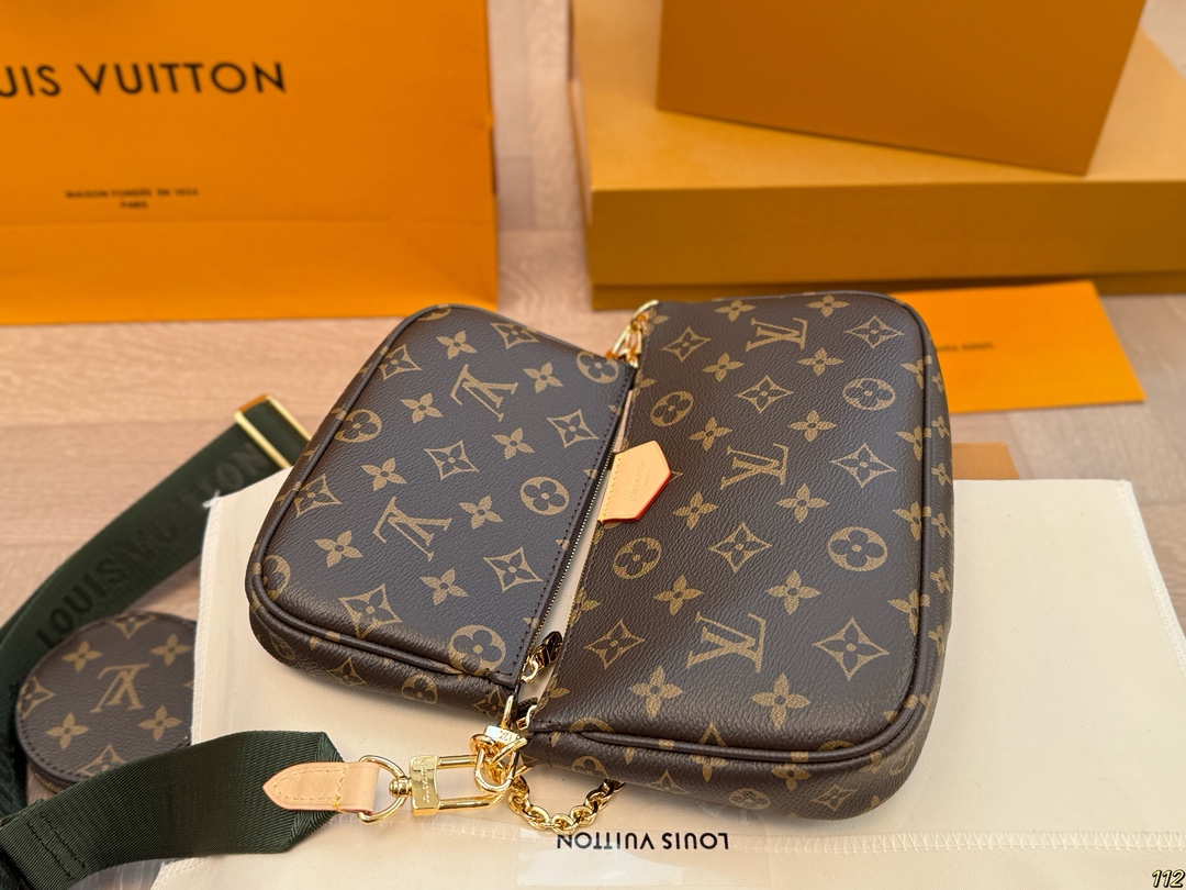 LV three-in-one mahjong bag
