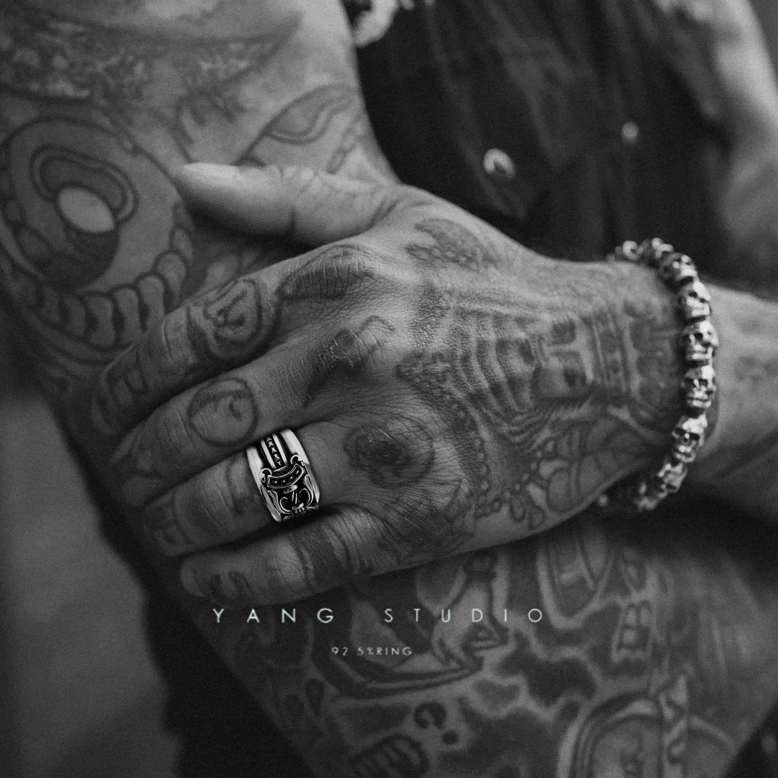 DAGGER RING