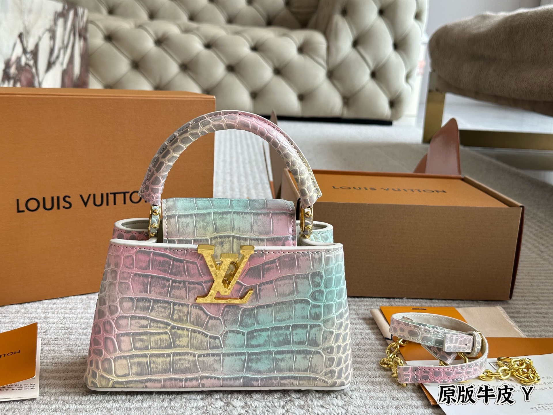LV Capucines handbag